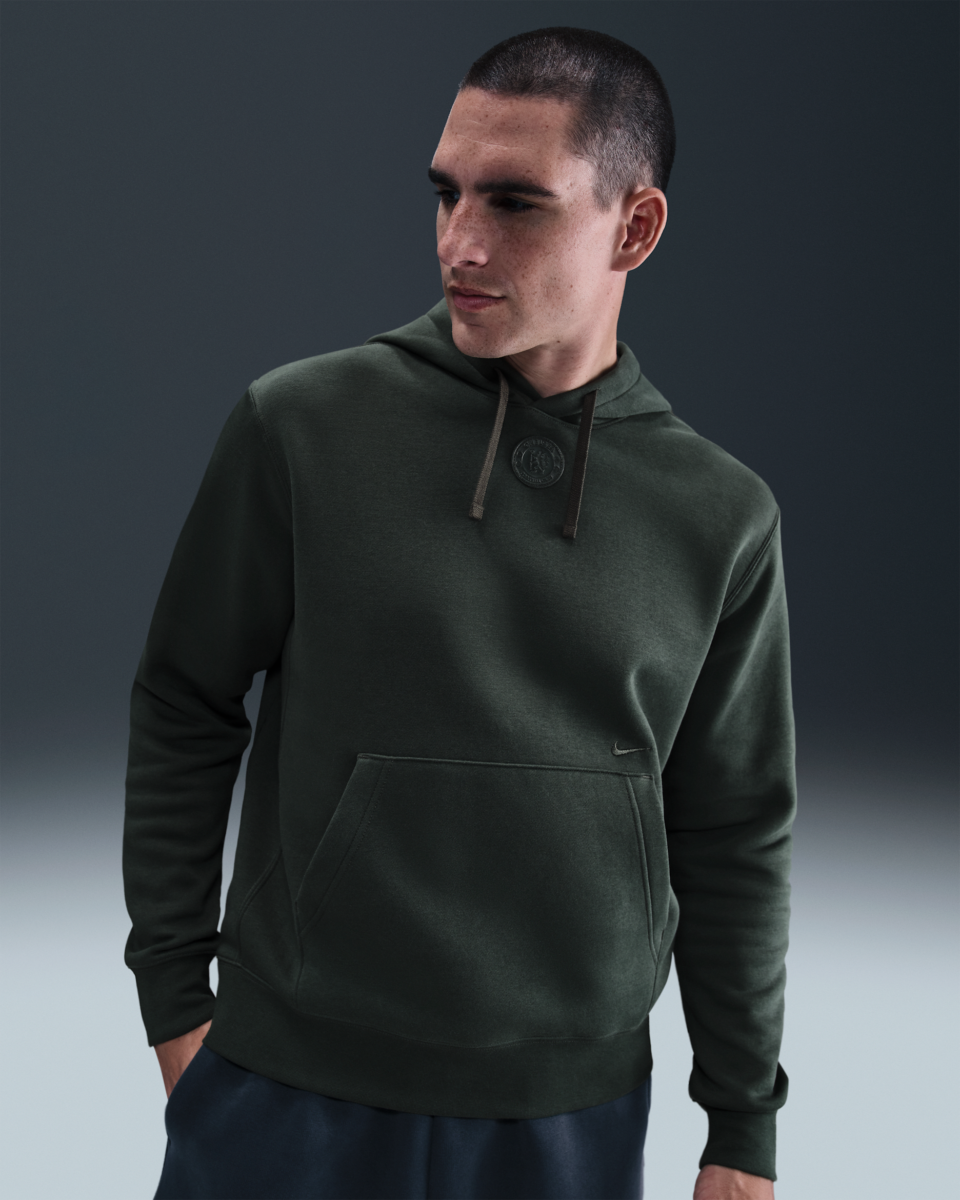 Nike Chelsea FC トレーナー　裏起毛　Mサイズ グレー Nike Chelsea FC トレーナー 裏起毛 Mサイズ グレー